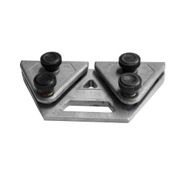 
Pour affûter tous types de sécateurs, y compris les sécateurs.
L'appareil se compose d'une plaque de support et d'une plaque de serrage équipée de deux pinces pour le sécateur. En général, seule la pince appropriée est utilisée.
Pour les sécateurs de grande taille et les sécateurs, les deux pinces sont utilisées.
Les pinces se règlent en fonction de l'épaisseur du sécateur à l'aide d'une vis. Le sécateur est fixé par serrage de la molette. La plaque de support est dotée d'une surface coulissante, permettant à la plaque de serrage et au sécateur de se déplacer facilement.




Poids







Poids brut kg


0.97







Poids net kg


0.95







emballage







Largeur emballage mm


100







Longueur emballage mm


100







Hauteur emballage mm


50







Information générale







Code EAN


9120058375965




