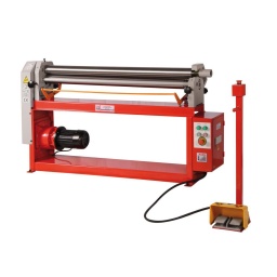 
Rouleaux en acier rectifie de grand qualité et précision.
Bâti et châssis très robuste, fabrique en fonte grise resistant a la torsión.
Rouleau supérieur escamotable latéralement pour un retrait facile de la pièce usinée
Equipée de série pour le rouleage conique.
Grâce à la commande au pied, les deux mains restent disponibles pour l’amenée de la pièce
Commande de la rotation par double pédale de sécurité (avant et arrière) et bouton d‘arrêt d‘urgence.
Garantie 2ans




Données sur les moteurs







Puissance moteur S1 W


750







Puissance moteur S6 W


1100







Voltage


400V







Vitesse rotation arbre min-1


22







dimensions







Ø cylindres mm


75







Largeur de travail


1300







TRAVAIL DU MÉTAL







Épaisseur max


1.5







Vitesse de pliage en cm/sec.


8.6







Poids







Poids brut kg


340







Poids net kg


280







emballage







Largeur emballage mm


650







Longueur emballage mm


1.800







Hauteur emballage mm


1.100







Information générale







Code EAN


9120039900872




