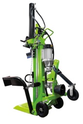 
Modèle verticale pour le fendage de bûches jusqu´au 1,1 mètre.
Vitesse lente et rapide.
Fendeuses actionnes par moteur électrique 5,5 kW S6 40% et prise de force avec ancrage de 3 points
Construction robuste et lourde, en acier résistant à la torsion.
Manipulation rapide et pratique grâce à la course de fendage réglable.
Commande bimanuelle pour un travail en toute sécurité.
Transport facile, grâce aux roues de déplacement
Fendeuses fabriqués selon les nouvelles normes européennes
Garantie 2ans




Données sur les moteurs







Puissance moteur S6 W


5500 (40%)







Voltage


400V







dimensions







Dimensions machine mm


1050x1700x2500







Fendeur de buches







Puissance de fendage T


30







Course coin de fendage mm


948







Diamétres des buches mm


80-400







Capacité de fendage mm


560-1100







Capacité huile hydraulique L


30







Pression hydraulique MPa


23,46







Vitesse de fendage cm/s


3.7 / 12.5







Vitesse de recul cm/s


6.7







Niveau puissance sonore- vibreur







Niveau de pression acoustique en dB


<80







Vibration poigné en m/s2


<2.5







Poids







Poids brut kg


386







Poids net kg


373







emballage







Largeur emballage mm


680







Longueur emballage mm


970







Hauteur emballage mm


2.000







Information générale







Code EAN


9120039233710




