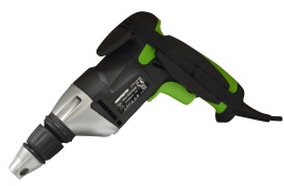 Marque:CONSTRUCTORGarantie:5 ansDescription:Voltage : 220-230V / 50HzVitesse a vide : 0-4500tpmPuissance : 520WMandrin 1/4''Livrée en coffretCarter en métalSoftgripRégultaur de vitesse électroniqueCode EAN/GLN:5411074167585Poids:2.40 kg