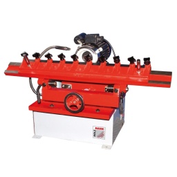 
Système de refroidissement inclus, permet l´affûtage à l´eau.
Pour fers de dégauchissage jusqu´à 630mm.
Construcction robuste et sans vibrations pour un affûtage parfait.
Système de fixation facile et efficace des fers de rabot.
Réglage d´angle de coupe (0-55º)
Meule abrasive: ø100mm, alésage:20mm, 2800 min-1
Garantie 2ans




Données sur les moteurs







Puissance moteur S1 W


550







Vitesse rotation arbre min-1


2800







Voltage


230V







dimensions







Plage de pivotement


0° -90°







Affeuteuses







Dimensions meule


100x50x20







Poids







Poids net kg


65







Poids brut kg


85







emballage







Hauteur emballage mm


460







Largeur emballage mm


480







Longueur emballage mm


900







Information générale







Code EAN


9120039904504




